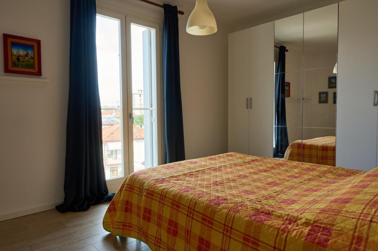 Appartamento Nico Per Famiglie-Lido Di Jesolo-Piazza Trieste Екстериор снимка