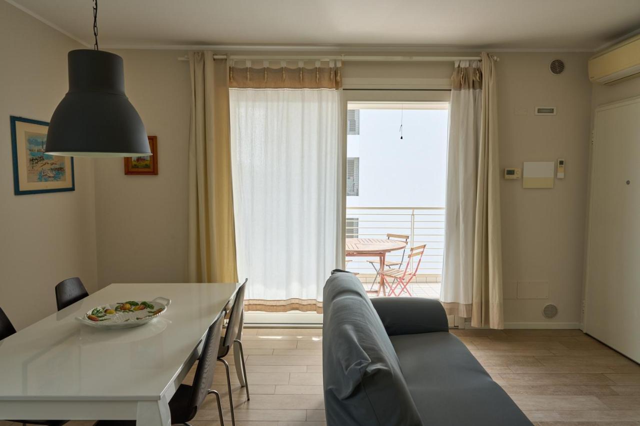 Appartamento Nico Per Famiglie-Lido Di Jesolo-Piazza Trieste Екстериор снимка